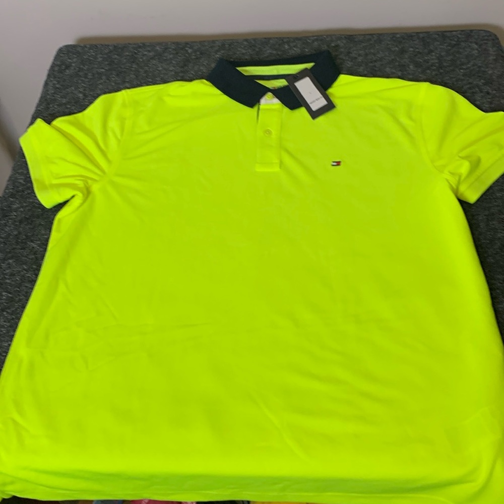 New Tommy Hilfiger polo shirt men’s bright yellow Large